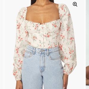 Ruched Cup Dainty Floral Top